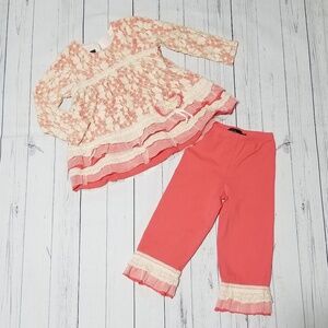 ISOBELLA & CHLOE Girl's Lace Ruffled Outfit